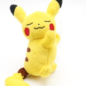 Pikachu kutsurogi Plüschtier Pokemon Original Japan Banpresto