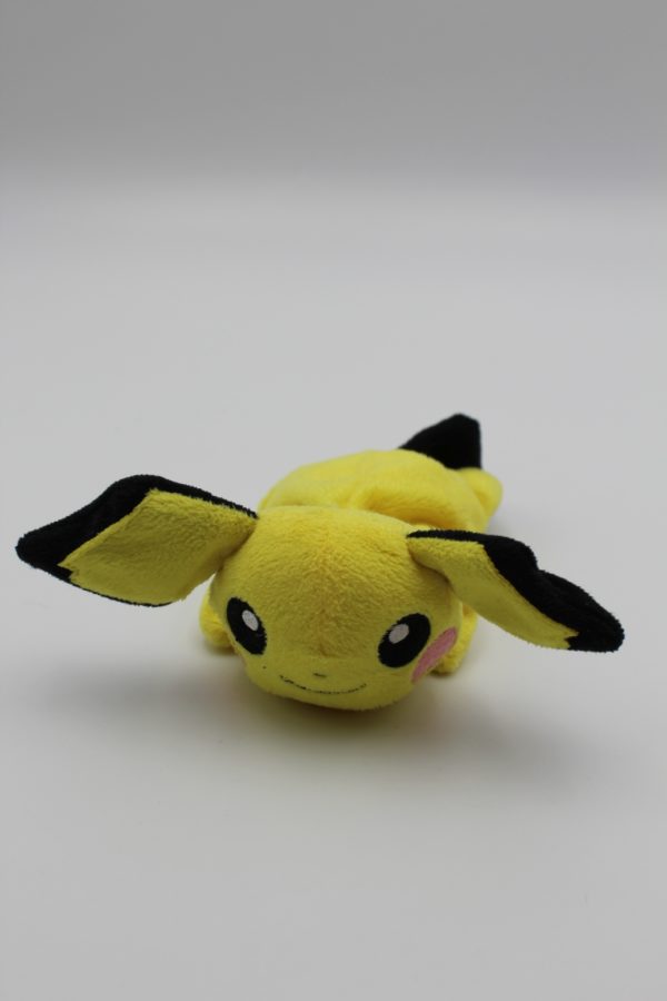 Pichu kuttari 2 Plüschtier Original Japan Pokemon Center 2016