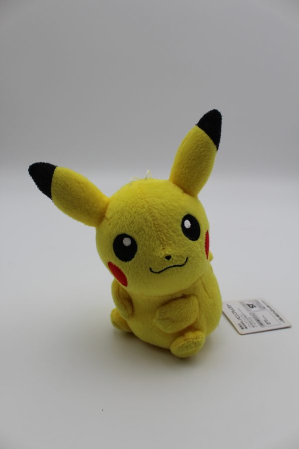 Pikachu rund Plüschtier Original Japan Banpresto 2014