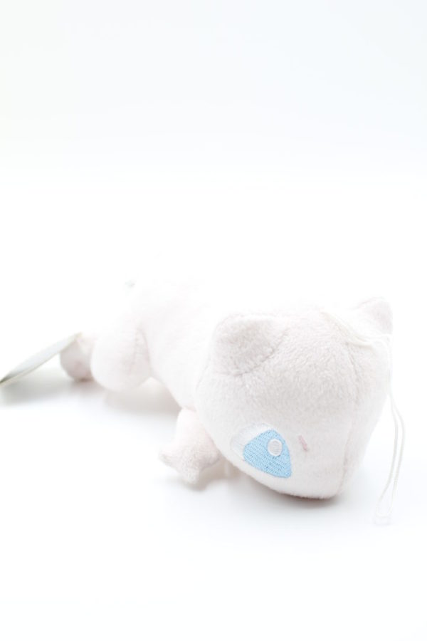 Mew liegend Plüschtier Pokemon Original Japan Banpresto 2016 – Bild 2