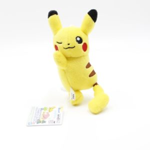 Pikachu Kutsurogi Plüschtier Pokemon Original Japan Banpresto