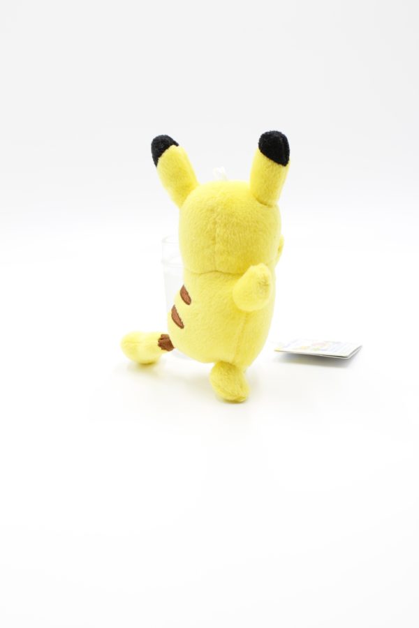 Pikachu Kutsurogi Plüschtier Pokemon Original Japan Banpresto – Bild 2