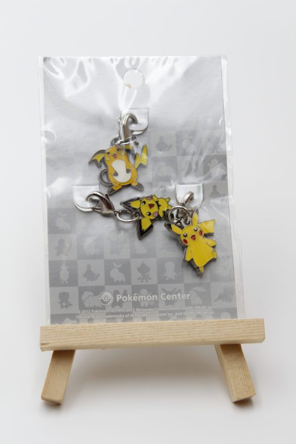 Pichu Pikachu Raichu Schlüsselanhänger Original Japan Pokemon Center 2012