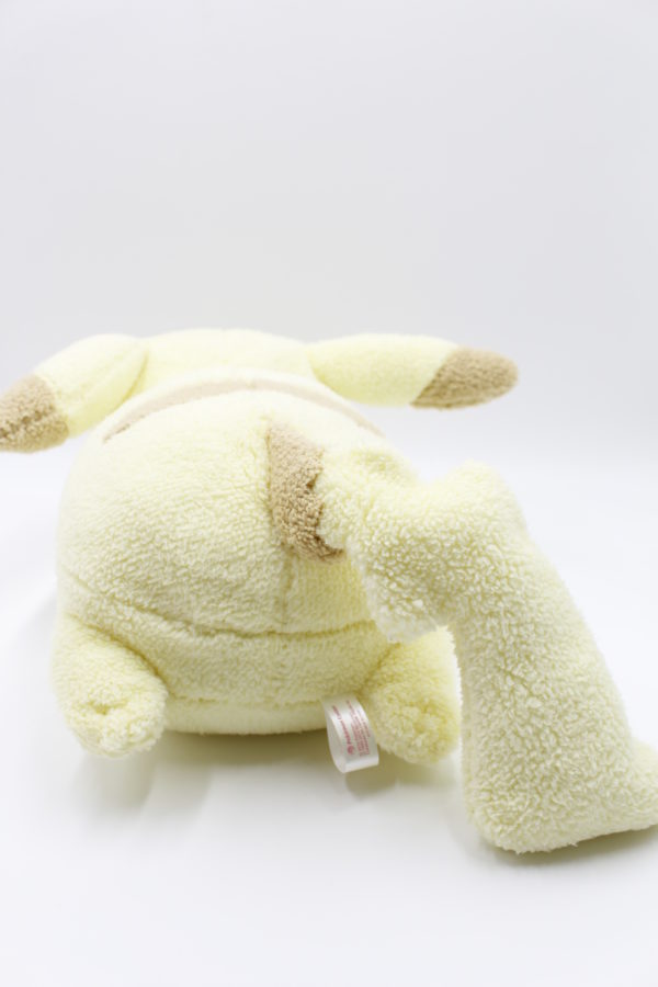 Pikachu Kuschelfell Plüschtier Original Japan Pokemon Center 2015 – Bild 3