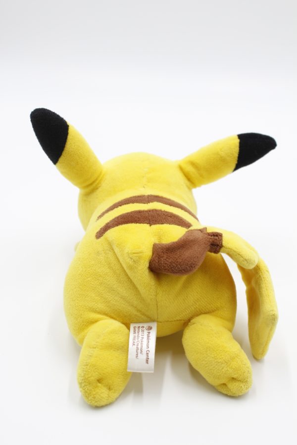 Pikachu Running Plüschtier Original Japan Pokemon Center B-Ware – Bild 3