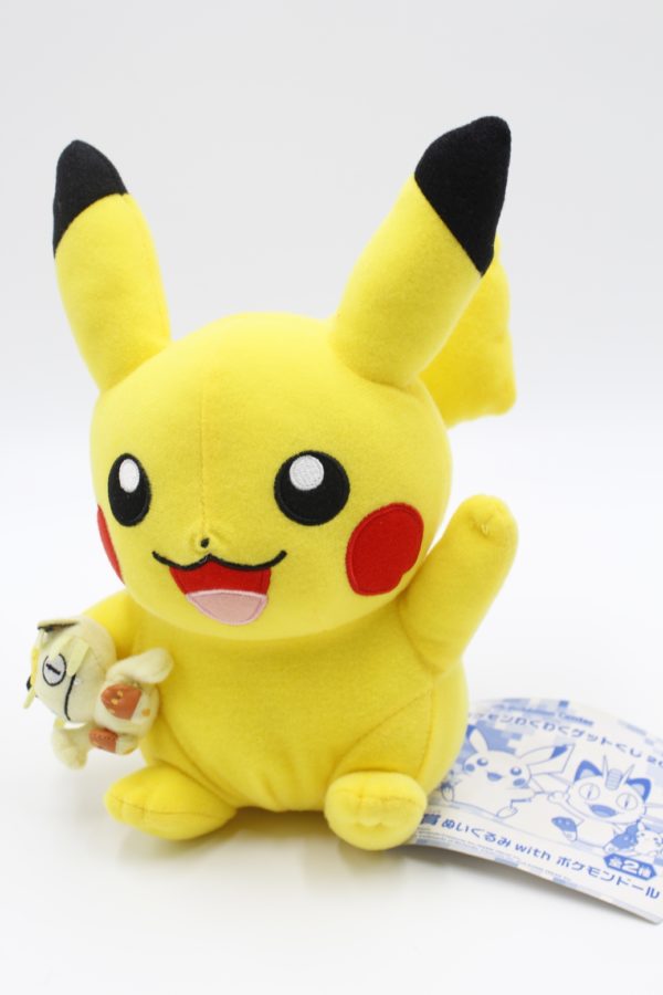 Pikachu with Dolls Mauzi Plüschtier Original Japan Pokemon Center