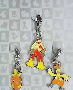 Flemmli Jungglur Lohgock Schlüsselanhänger Original Japan Pokemon Center 2012