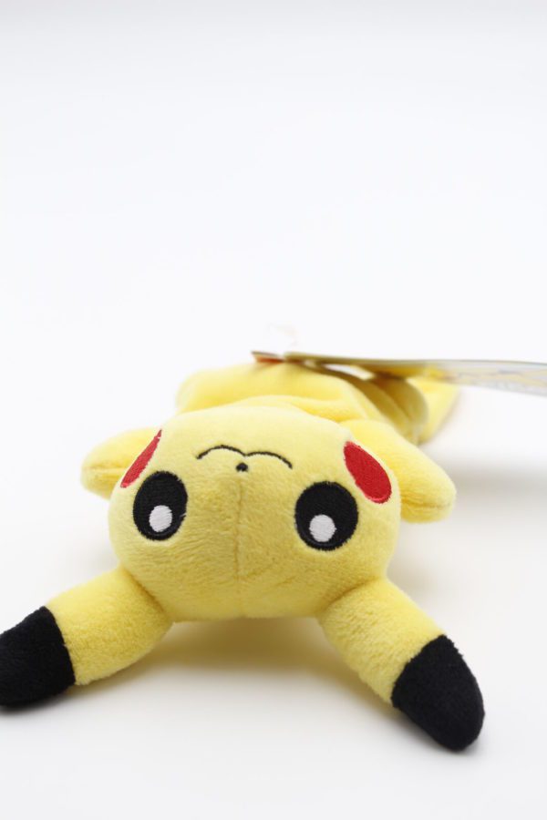 Pikachu Kuttari Plüschtier Pokemon Original Japan Pokemon Center 2015/2018 – Bild 3