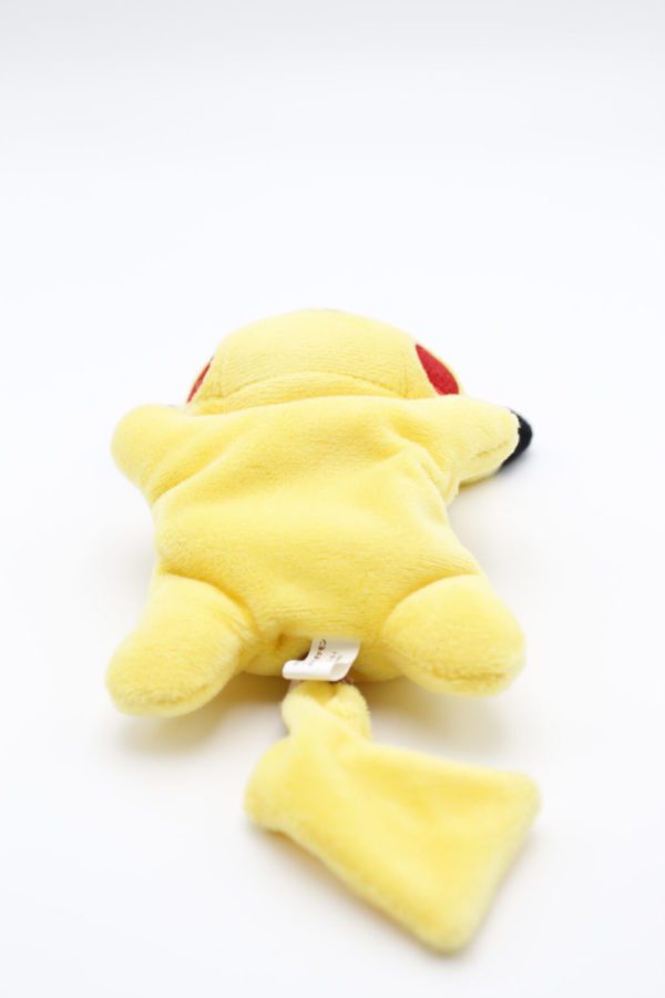 Pikachu kuttari Plüschtier Pokemon Original Japan Pokemon Center 2016 – Bild 4