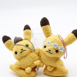 Pikachu little tales Magnet Plüschtier Original Japan Pokemon Center 2014