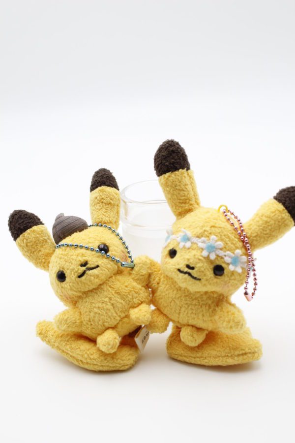 Pikachu little tales Magnet Plüschtier Original Japan Pokemon Center 2014
