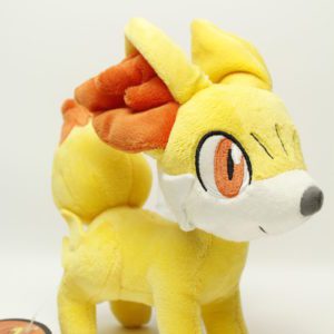 Fynx ohne Schild Plüschtier Pokemon Original Japan Pokemon Center 2018
