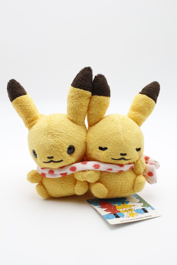 Pikachu little tales muffler Plüschtier Original Japan Pokemon Center 2014